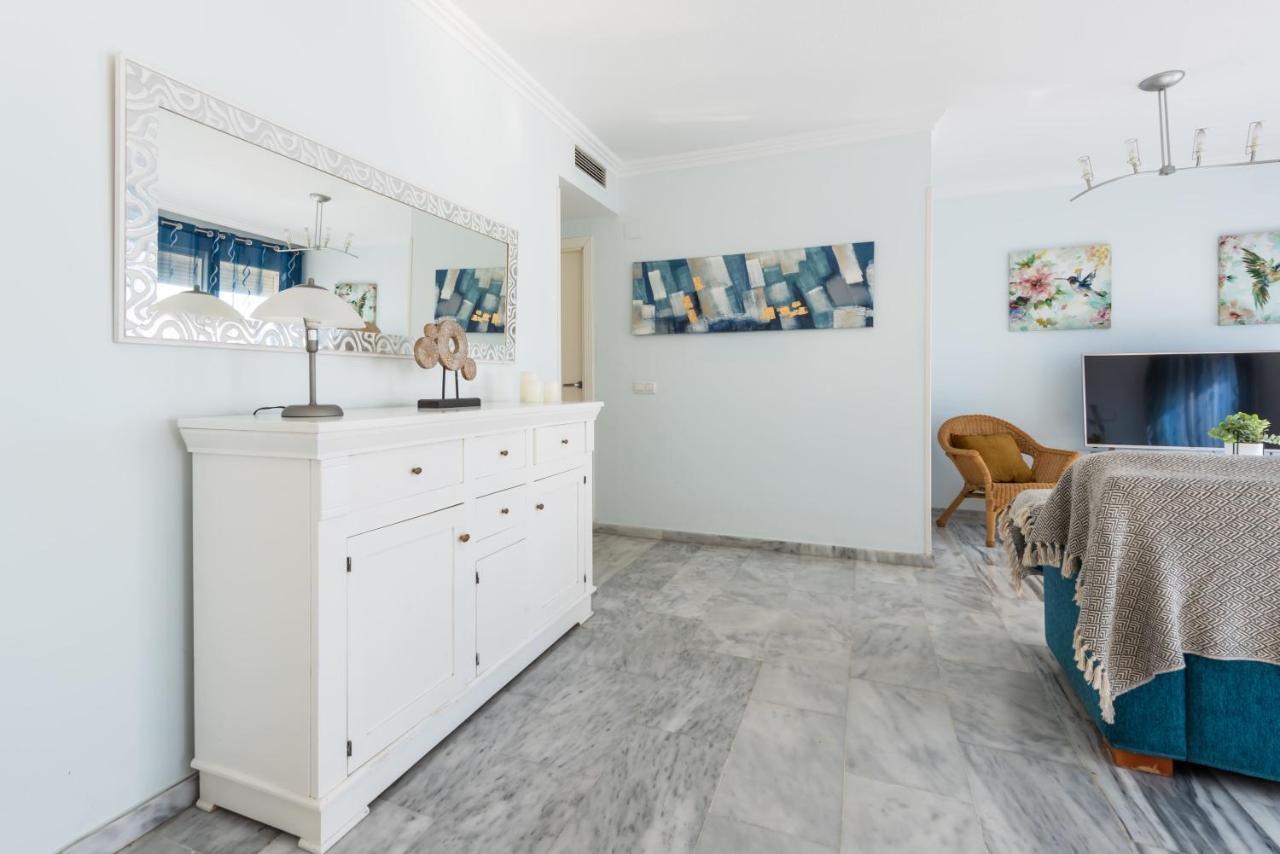 Apartamento Altos De Banus I Momento 马尔韦利亚 外观 照片
